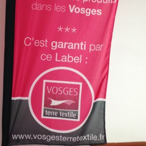 Kit-complet-entreprise-Vosges-terre-textile-1000-salaries-defilent-pour-le-made-in-france