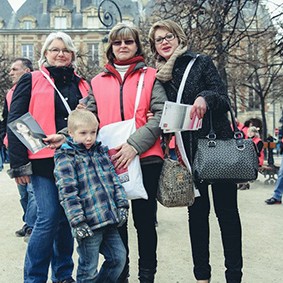 Operation-flashmob-Paris-filiere-textile-vosgienne-70