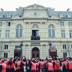 Operation-flashmob-Paris-filiere-textile-vosgienne-81