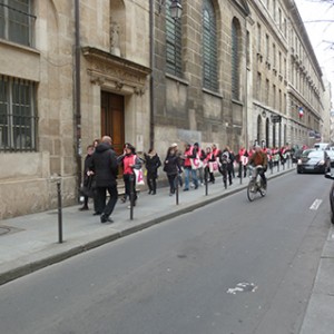 Operation-flashmob-Paris-filiere-textile-vosgienne-96