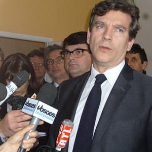 arnaud-montebourg-felicite-linitiative-vosges-terre-textile-fevrier-2014-14