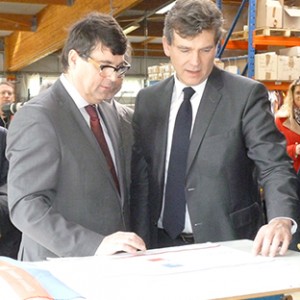 arnaud-montebourg-felicite-linitiative-vosges-terre-textile-fevrier-2014-23